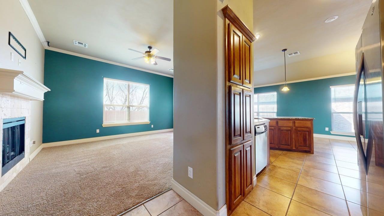 313 Marilyn Glover Dr - Photo 7 of 44