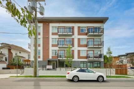 565 Residences - Photo 2 of 36