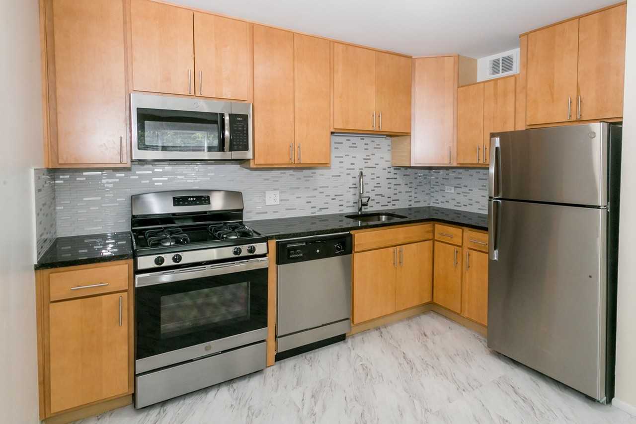 Lotus Garden Apts. - Photo 2 of 11