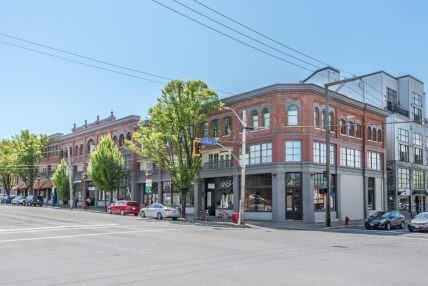 Lim Dat Apartments - Photo 2 of 43