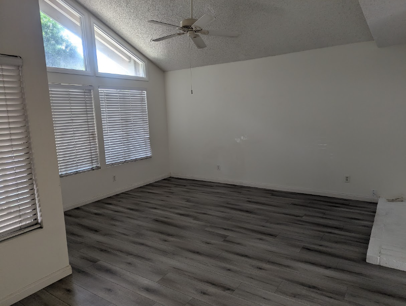 1046 Canal St - Photo 2 of 30