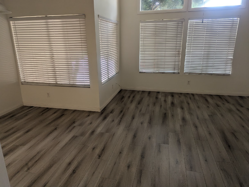 1046 Canal St - Photo 4 of 30