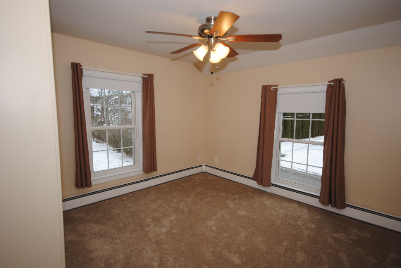 79 School St - Photo 6 of 19