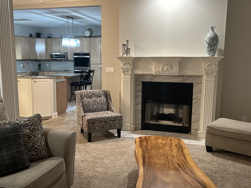 8 Guindola Way - Photo 4 of 19