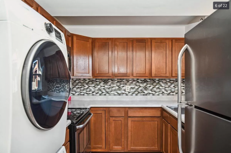 3530 Sutherland Dr - Photo 6 of 19