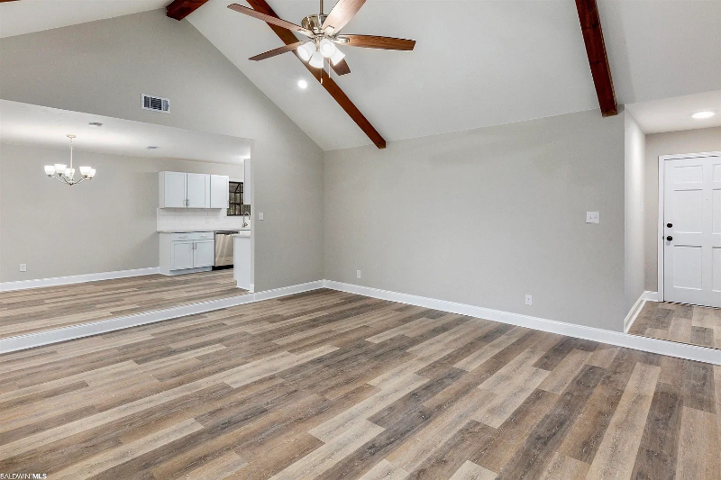 109 Kingswood Dr - Photo 4 of 20