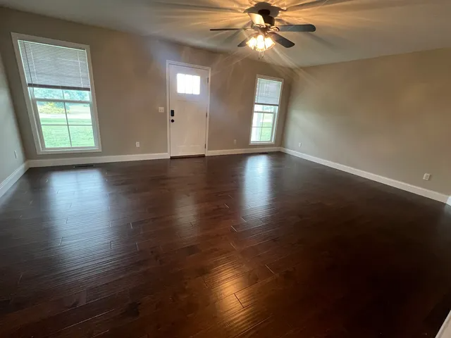4901 Cedar Creek Cir - Photo 3 of 14