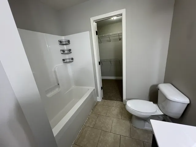 4901 Cedar Creek Cir - Photo 7 of 14