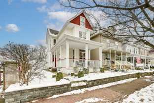 1090 Michigan Ave - Photo 1 of 1