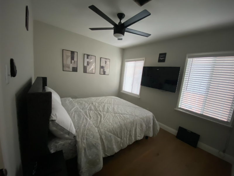 636 E 121st Pl - Photo 3 of 13