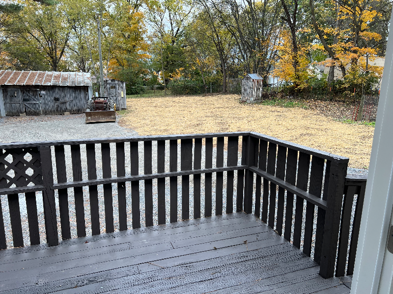 819 Pitt Ave - Photo 3 of 20