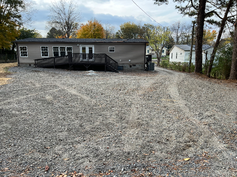 819 Pitt Ave - Photo 6 of 20