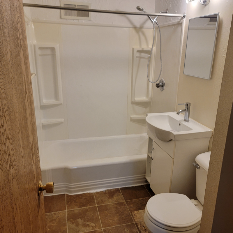 1008 Mary St #2 - Photo 6 of 7