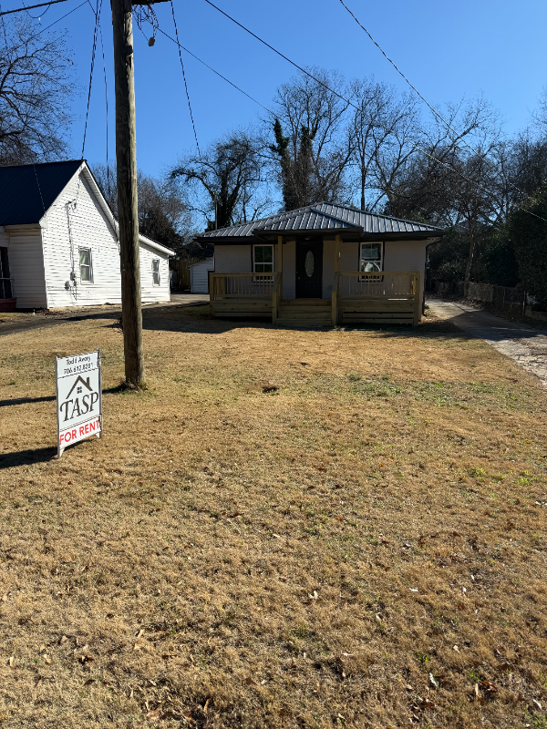 227 The Plz - Photo 2 of 11