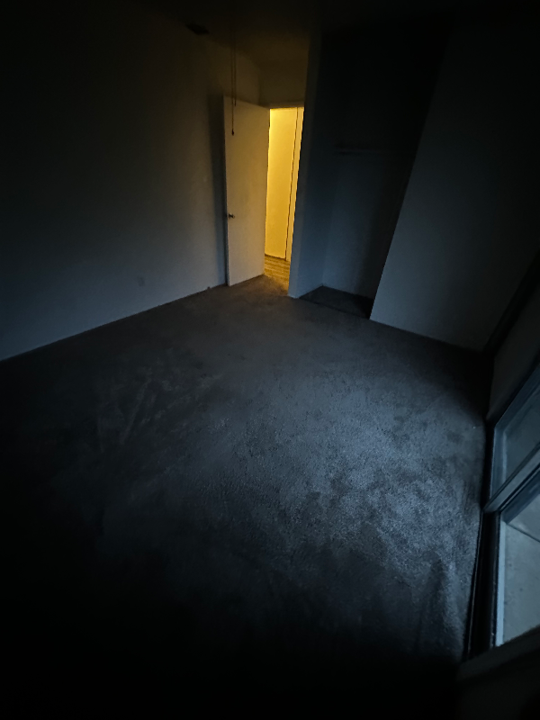 385 Locust St - Photo 7 of 10