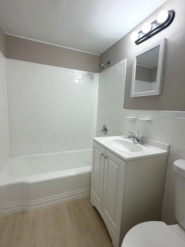 110 Washington St #10 - Photo 6 of 8