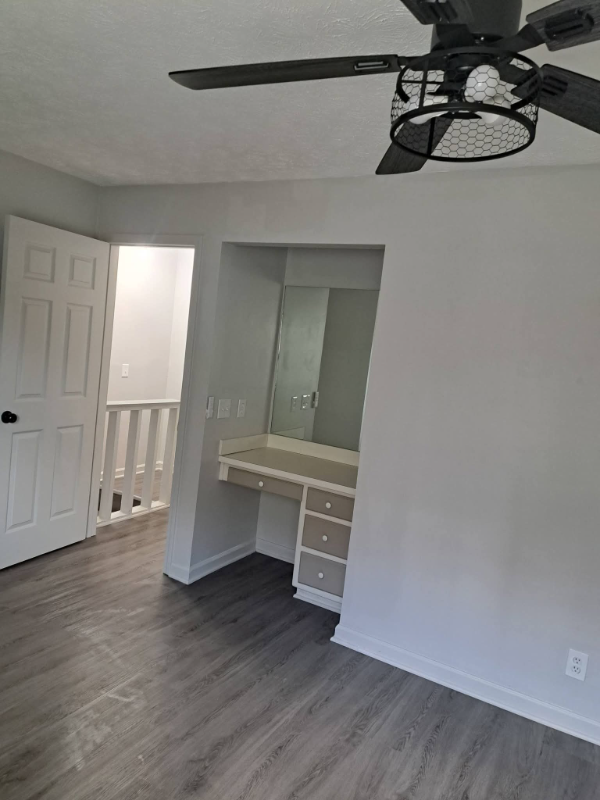 3515 Miller St #E - Photo 6 of 9