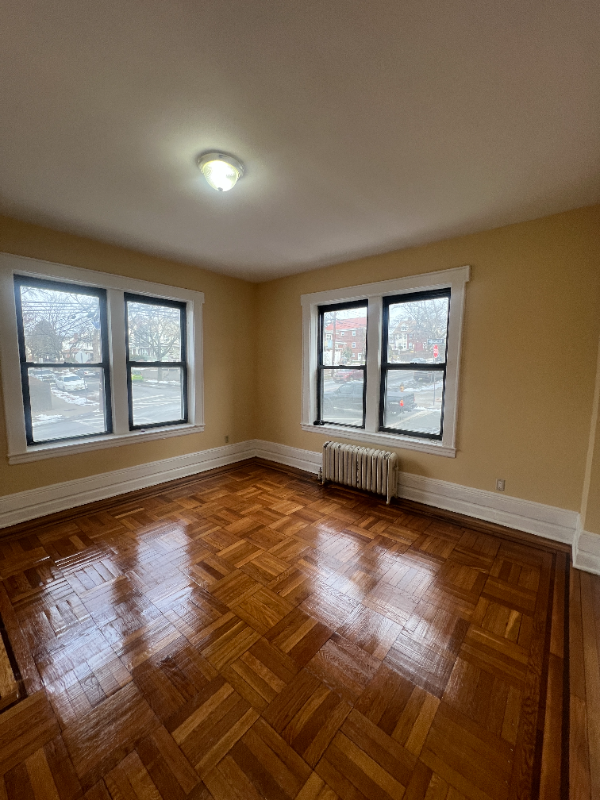 218 Highland Ave #103 - Photo 4 of 6