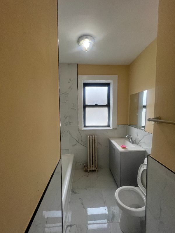 218 Highland Ave #103 - Photo 5 of 6