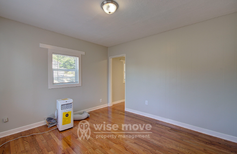 805 Nw Greeley St - Photo 6 of 18