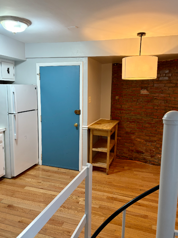 841 S 3rd St #1R - Photo 2 of 10