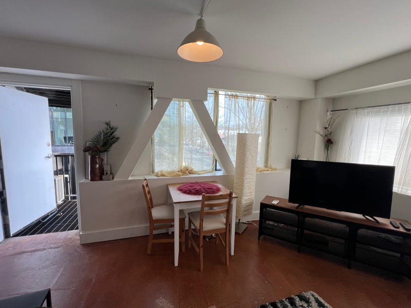 333 2nd St Se #116 - Photo 7 of 14