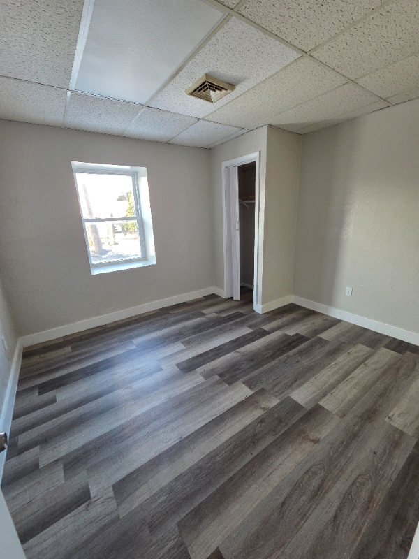 15220 Saranac Rd #2 - Photo 5 of 7