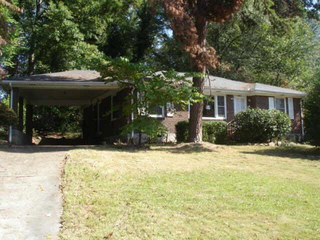 1736 Brewer Blvd Sw - Photo 2 of 6