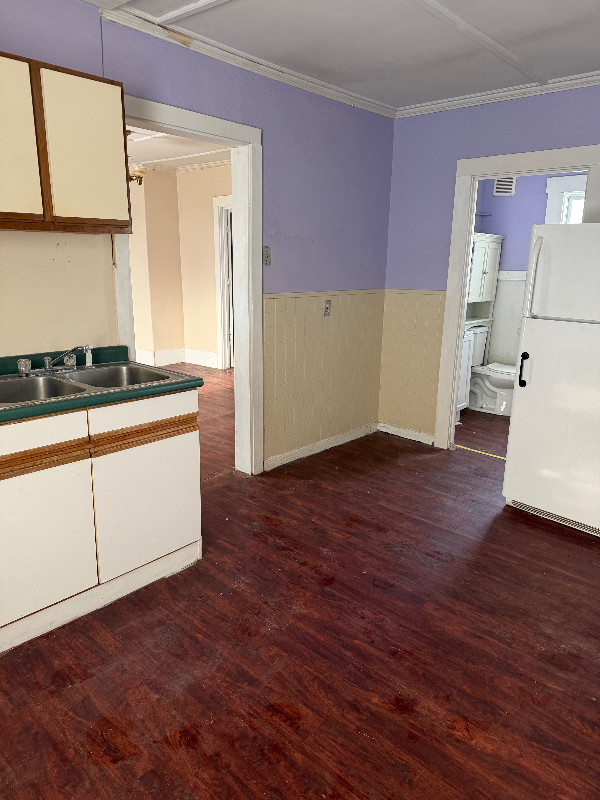 12 Pine St #2 - Photo 2 of 15