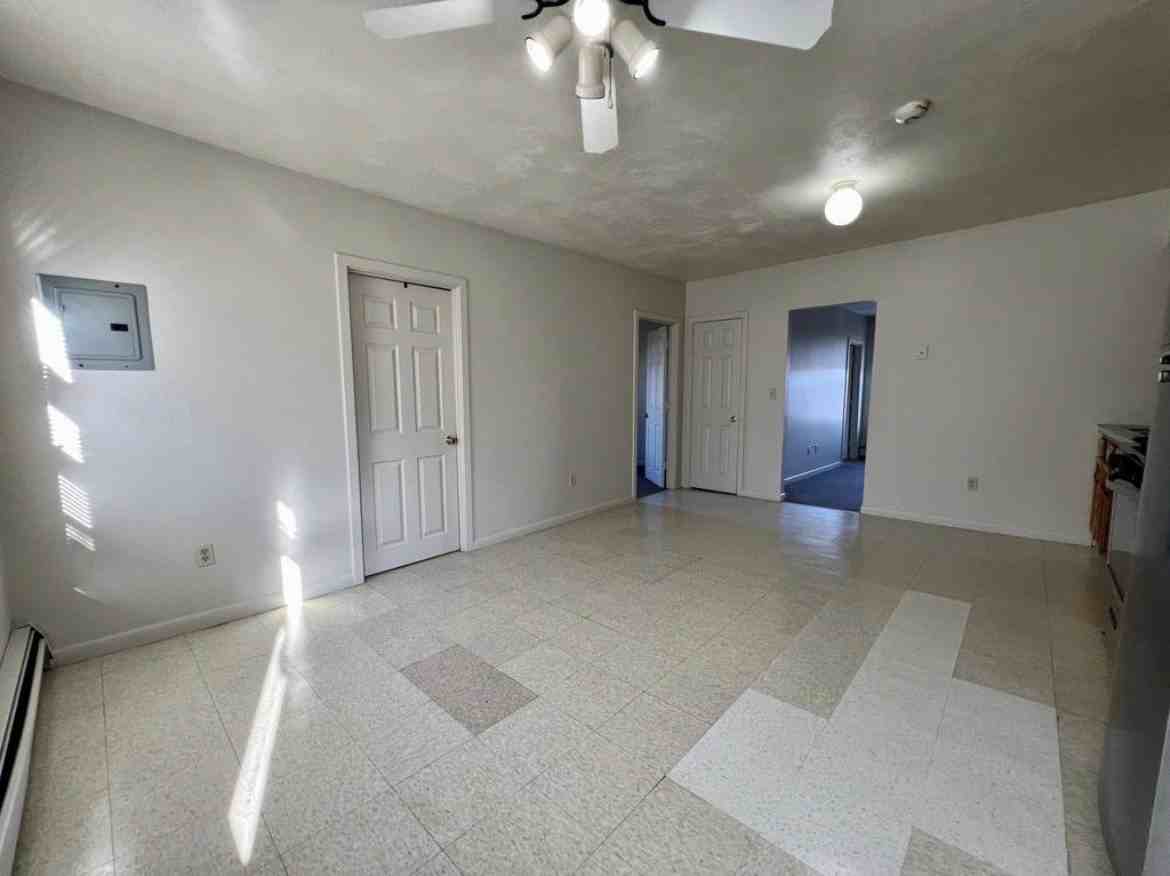 1 Winter Street, Unit 2 - Photo 4 of 19