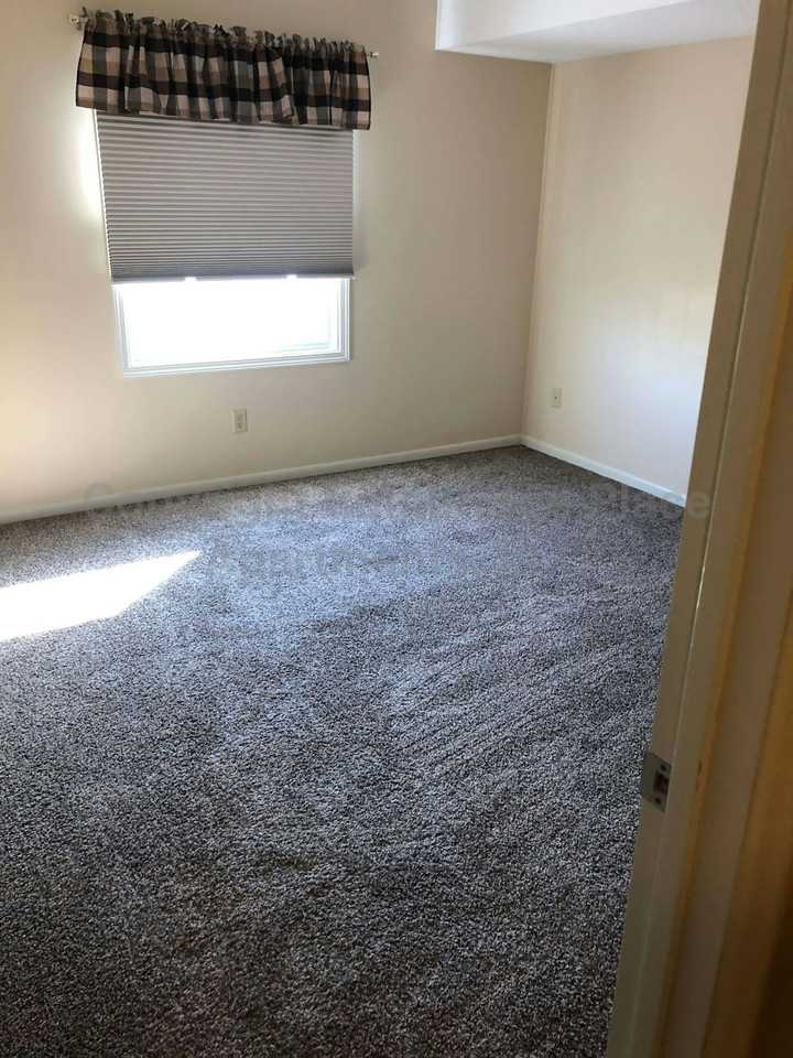 1851 Melrose Ave, Unit 202 - Photo 3 of 8