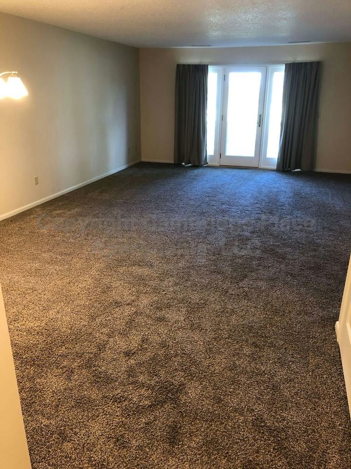 1851 Melrose Ave, Unit 202 - Photo 6 of 8