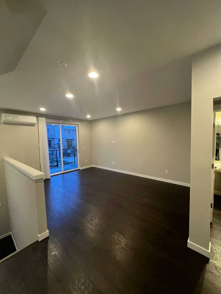 14627 36th Ct NE, Unit 20 - Photo 5 of 14