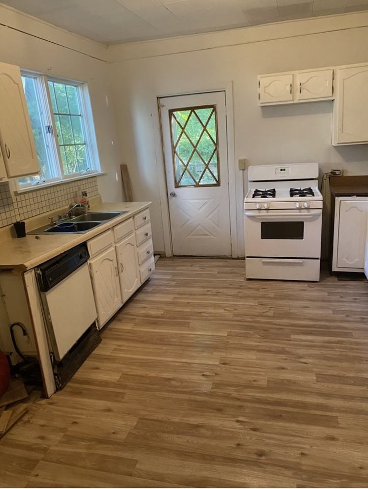 223 William St #1 - Photo 6 of 14