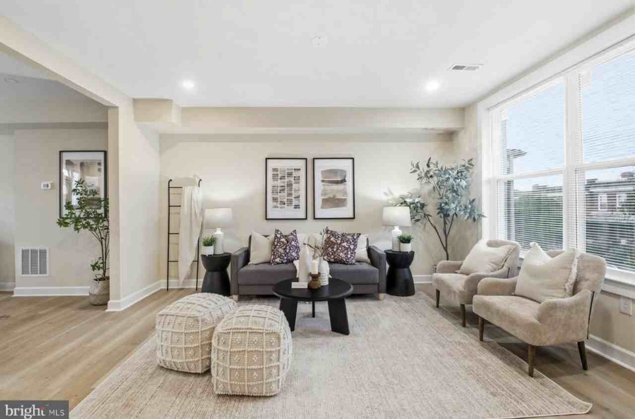 4314 Shamrock Ave #1 - Photo 6 of 29