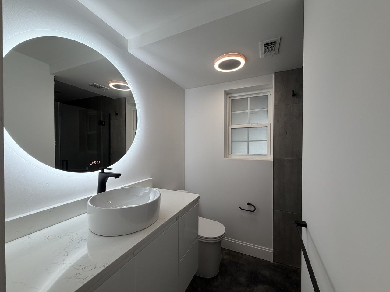 222 S Olive St #NA - Photo 6 of 20