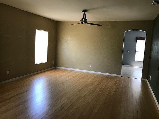 9726 Riverchase Dr #NA - Photo 3 of 10