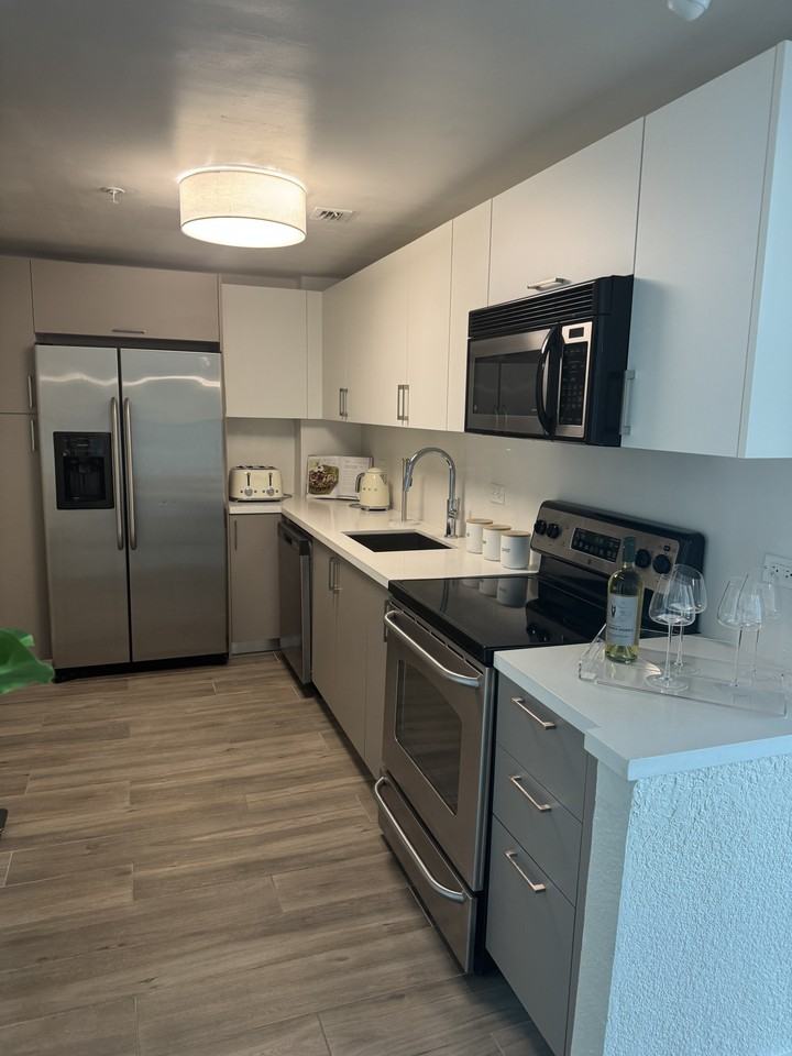 1900 S Treasure Dr #3U - Photo 5 of 20