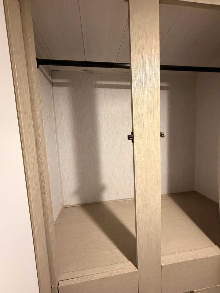 4245 Sw 20th St #NA - Photo 4 of 9