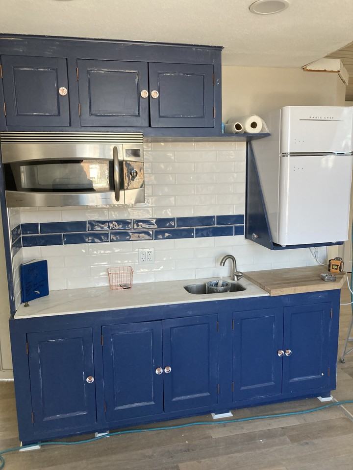 711 Maple St #1 - Photo 2 of 10