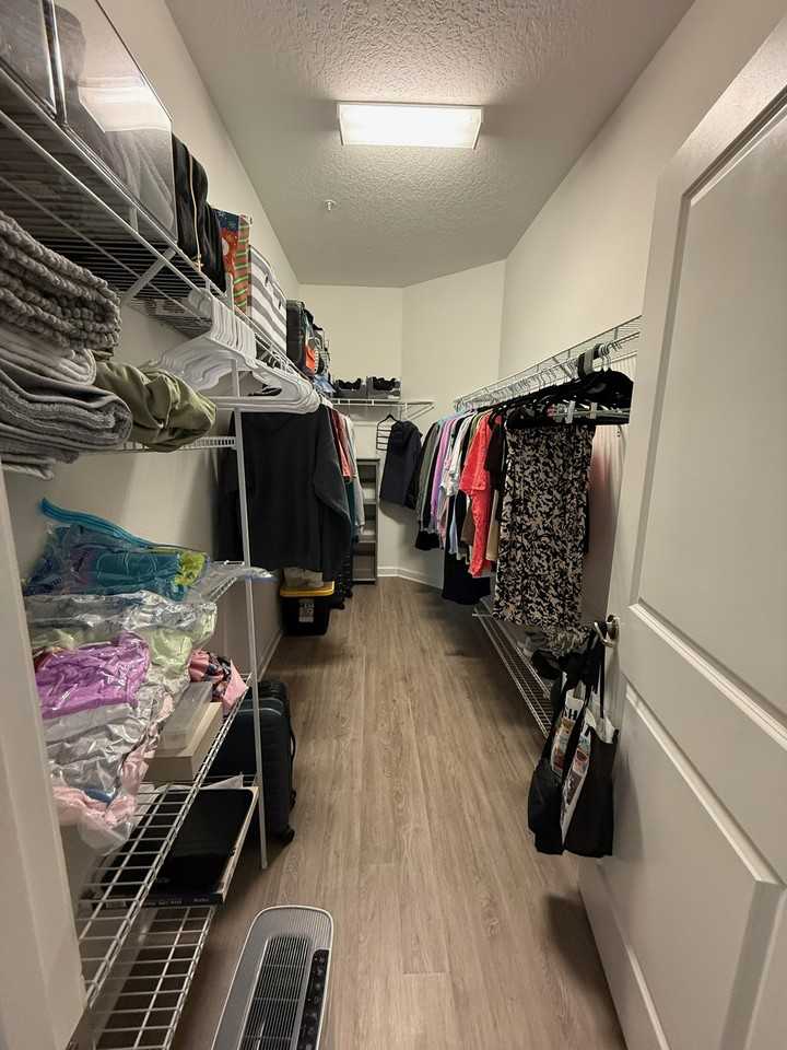 3542 Fairwaters Ct #E - Photo 6 of 9