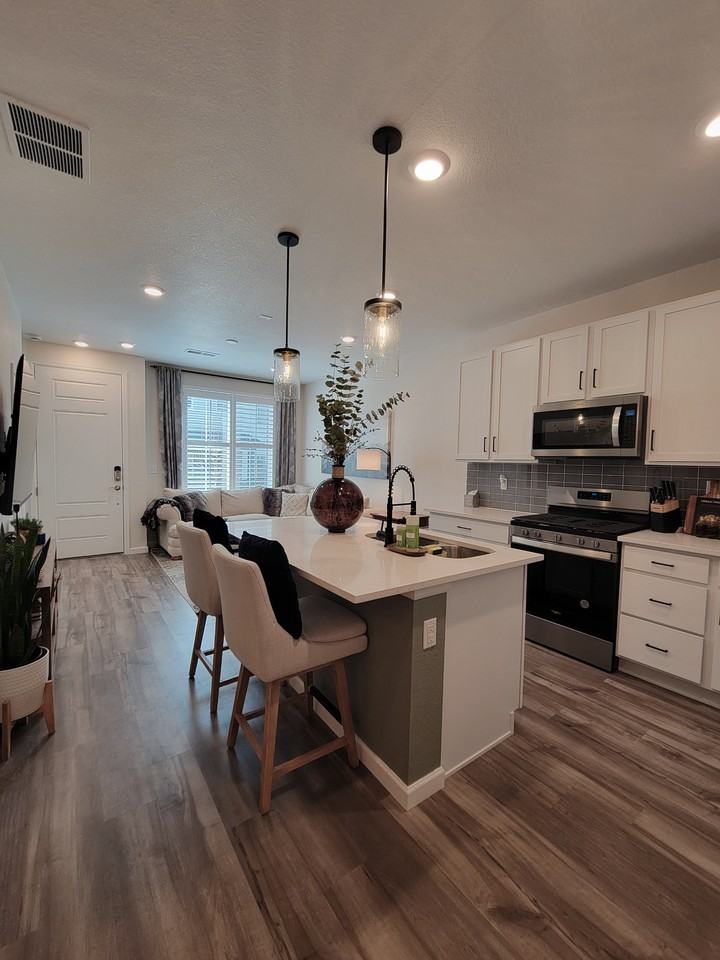 478 Millwall Cir - Photo 5 of 24