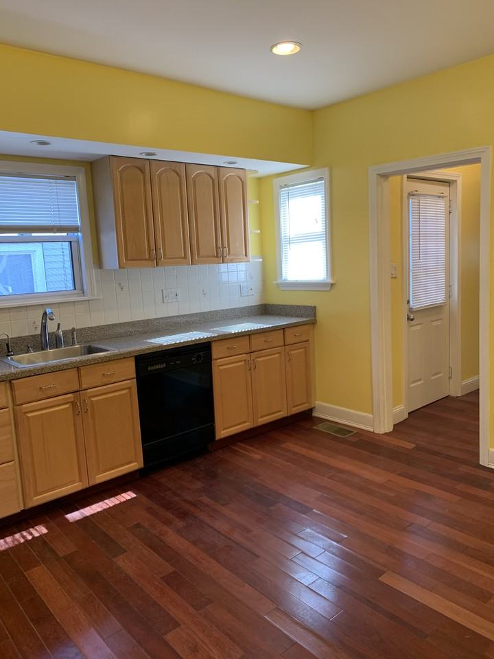 6 Eliot St #1 - Photo 3 of 19