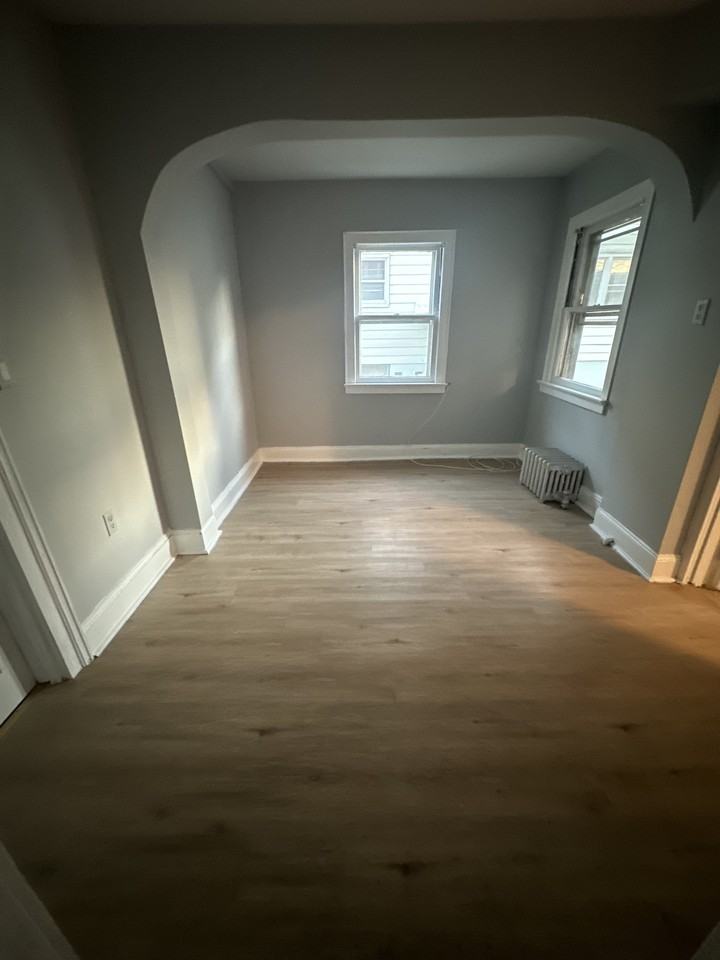 66 Broadway #1 - Photo 4 of 9