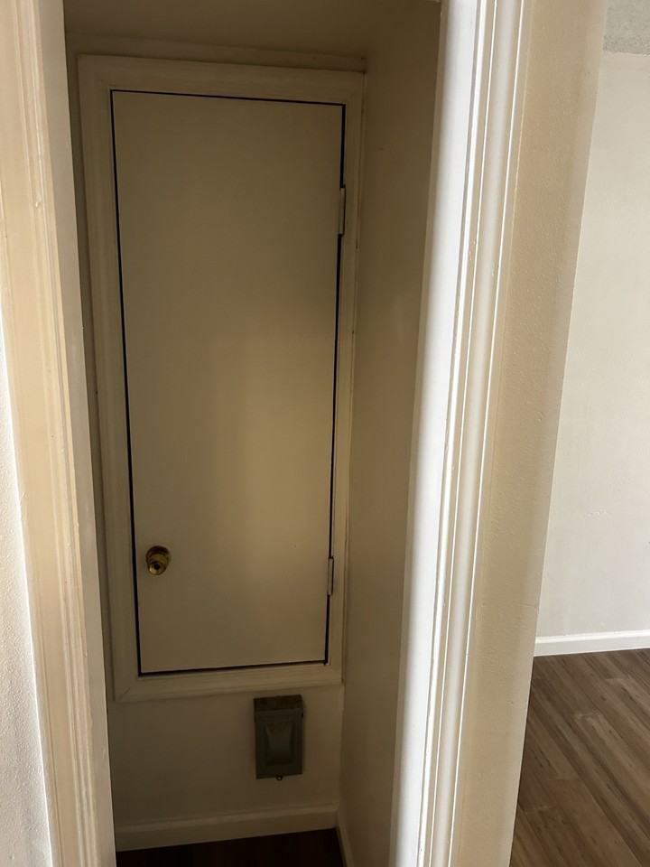 301 Franklin Ave #19 - Photo 7 of 13