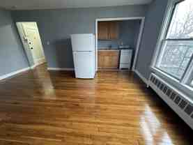 28 Summer St #C10 - Photo 1 of 1