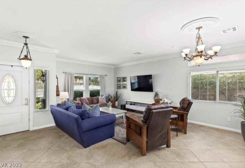 1811 Puerto Way #NA - Photo 4 of 32