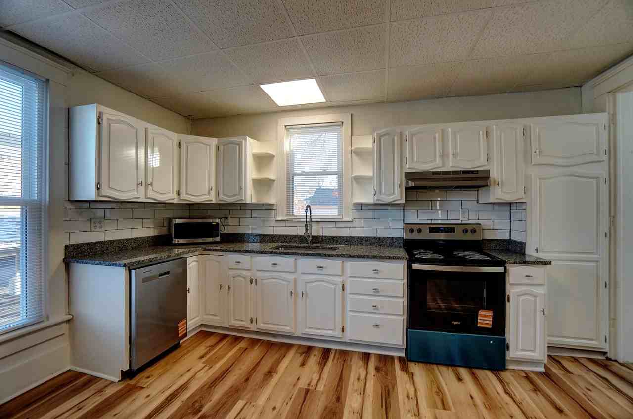 1117 W High St #NA - Photo 2 of 15