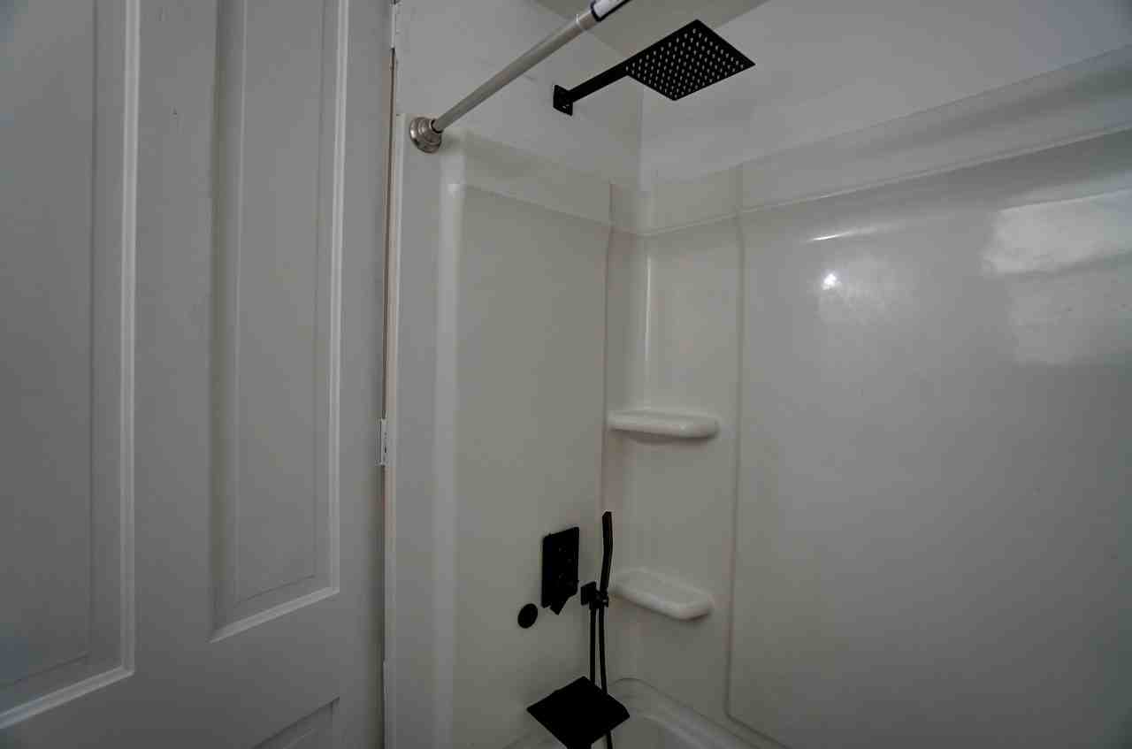 1117 W High St #NA - Photo 6 of 15