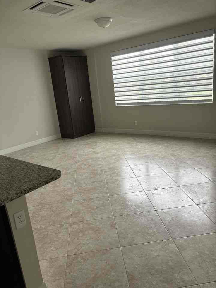 3353 E Mallory Blvd #NA - Photo 3 of 5